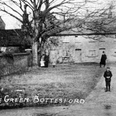 The_Green,_Bottesford_AB_from_Mrs_Maskell_left_crop The Green c. 1910, detail