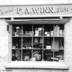 Winns_Window_detail_HER_copyright F.A. Winn Shop Window