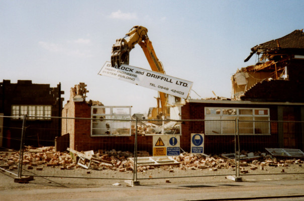 Demolition of Bullock & Driffil's, mid 1990s | Peggy Topps