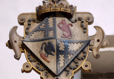 Countess Isabel, the second of two small shields with her coat of arms