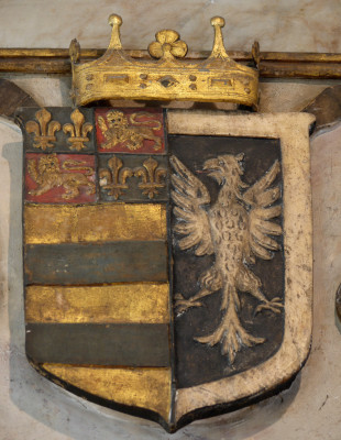 Shield displaying the arms of the Manners alongside the emblem of Robert de Todeni | Neil Fortey