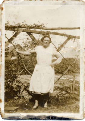 Mabel Bryan (mum)