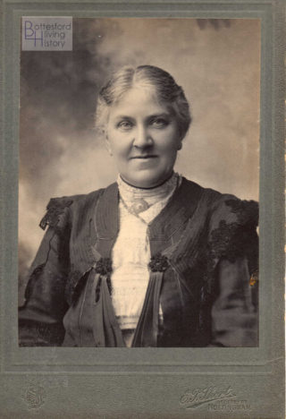 Andrew Nugee's mother, Edith Isabel Nugee (nee Alston) Andrew Nugee's mother, Edith Isabel Nugee (nee Alston) | Courtesy of Julian Walker