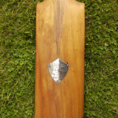 BOT035_024_PET_02 Dan Daybell's cricket bat, 1890 (four pictures)