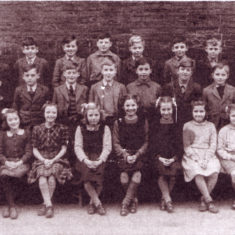 BOT037_062 School 1947 AWR_02 Bottesford school children 1947