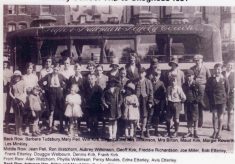 Plungar Chapel outing, by Randall's bus from Bottesford