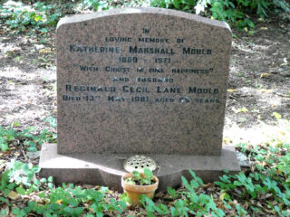 Headstone in St. Mary's churchyard, Bottesford, for Katherine Marshall Mould and Reginald Cecil Lane Mould..