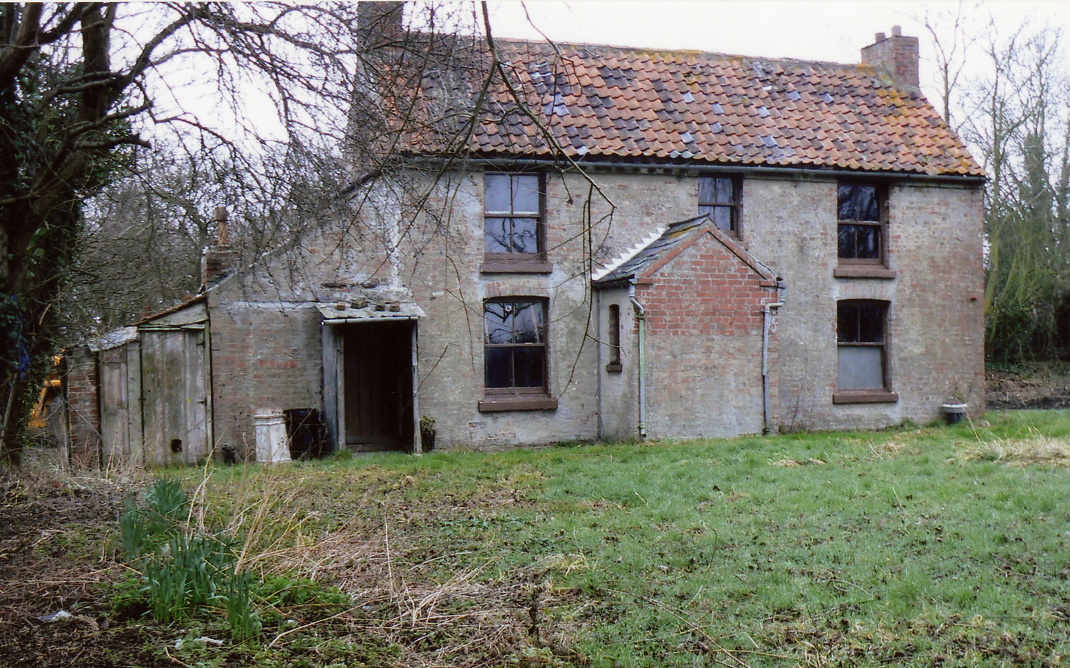 The Lock House, view of the front of the house 11