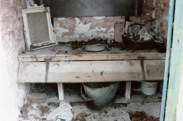 The old-fashioned toilet at the Lock House.