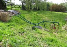 The plough, seen in profile.