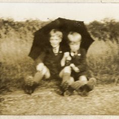 BOT177_009 Marston album1 09 Vic and Frank, at the roadside possibly in the fields on Belvoir road. | Janet Dammes