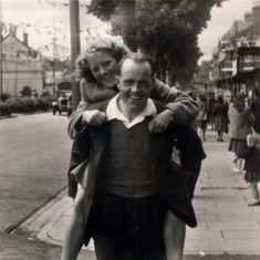 Frank and Gladys, 1948, at Skeggie | Janet Dammes